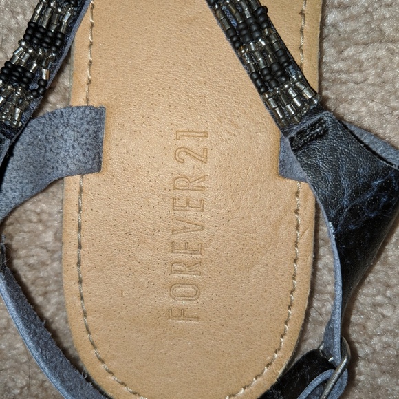 Forever 21 sandals - Picture 3 of 3